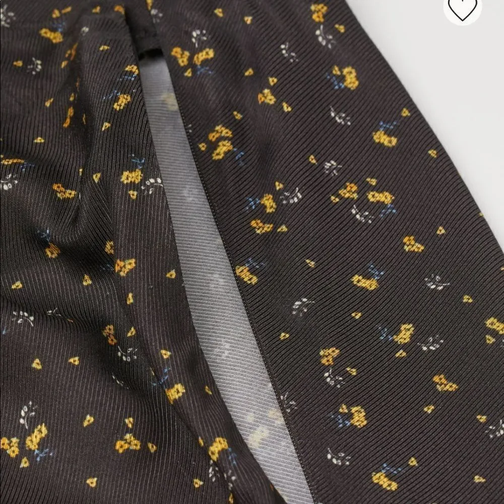 𝅺h&m long floral black- yellow skirt skirt. NWT. New. Size 4
